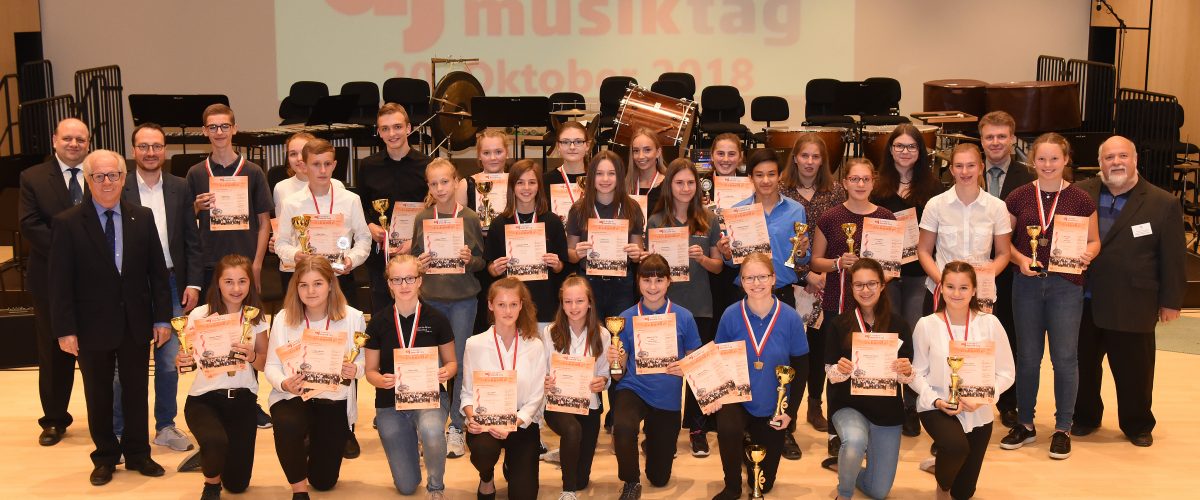 Filderstadt, Bernhausen, Musikschule FILUM, Filum, Landesmusiktag Akkordeonjugend Baden-Württemberg mit Ehrungen
Fotograf: Günter E. Bergmann - Photography
Aufnahmedatum: 20.10.2018